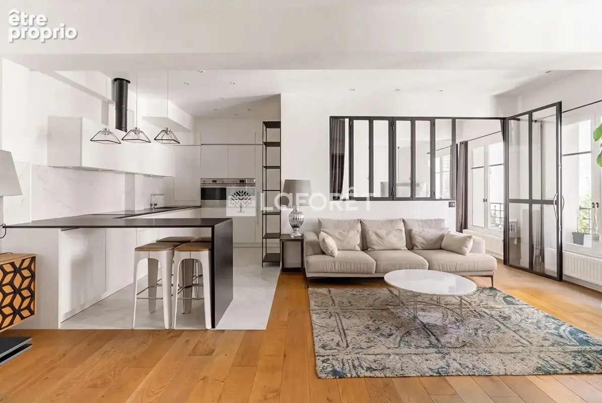 Dernier etage - calme - lumineux - refait a neuf - photo 6