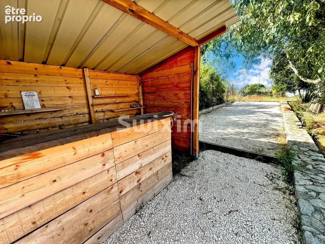 Balaruc le Vieux  Superbe Propriété de plain pied en pierre de taille - photo 13
