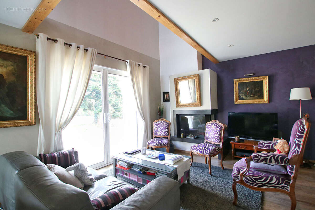 Maison à VILLETTE-D'ANTHON