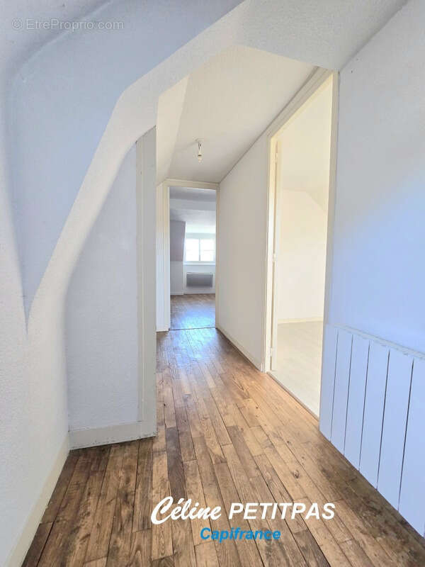 Appartement à MONTFORT-SUR-MEU