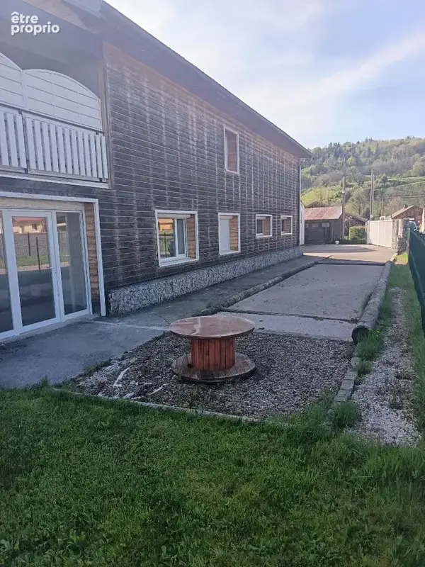 Maison d'habitation à SIROD - photo 5