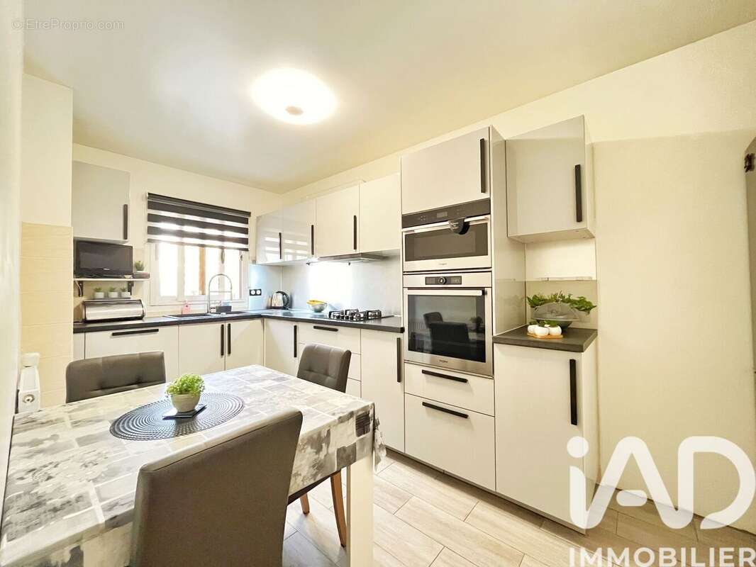 Photo 9 - Maison à BONDY