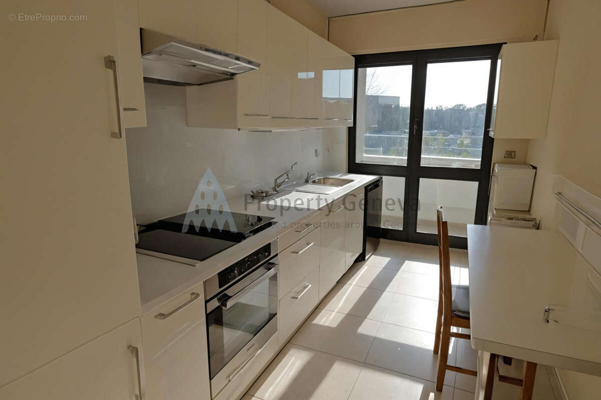 Appartement à FERNEY-VOLTAIRE