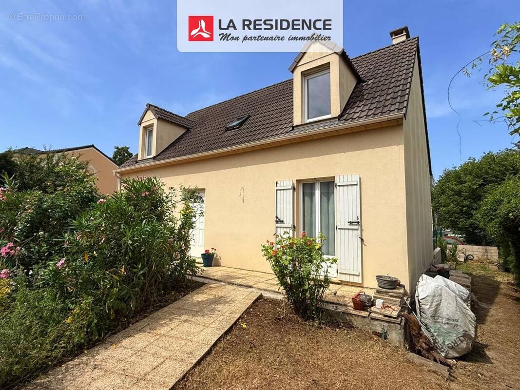 Maison à MONTIGNY-LES-CORMEILLES