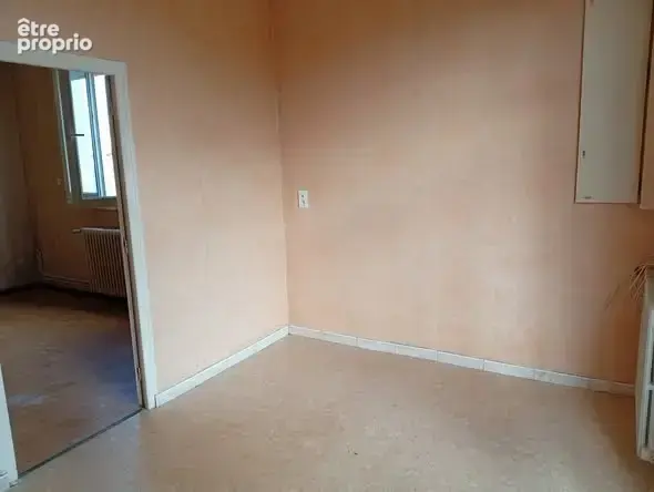 Maison de 111 m2 habitable centre de LA VERRIE - photo 2
