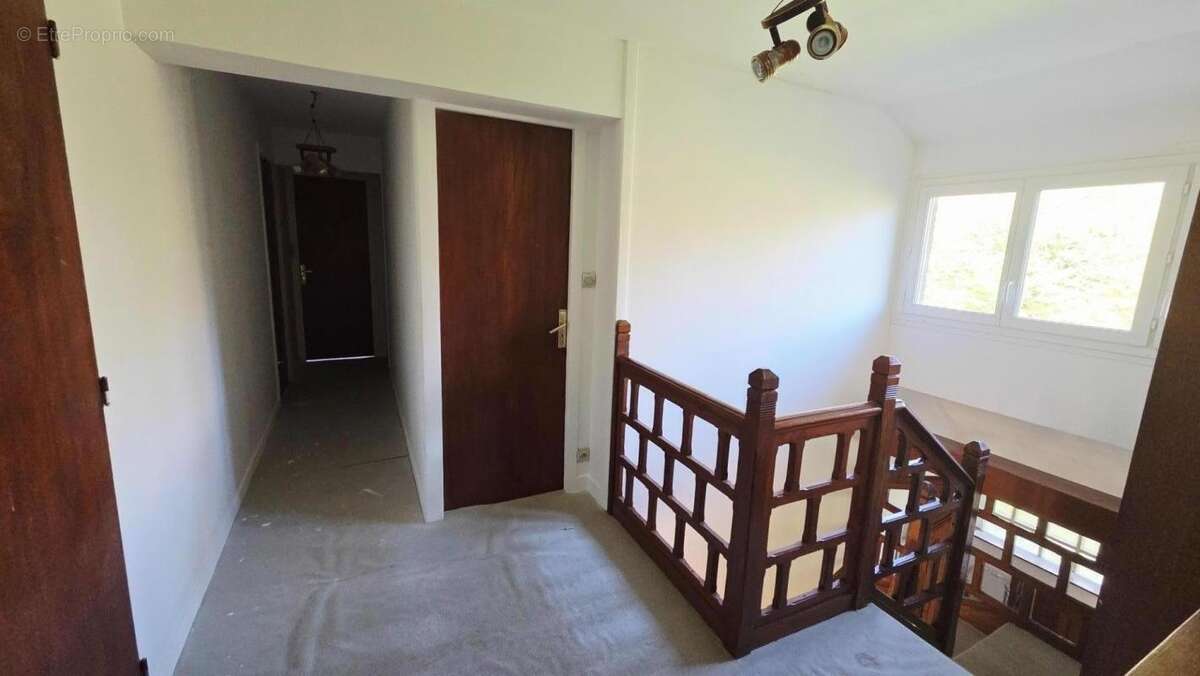 Maison à MAILLY-MAILLET