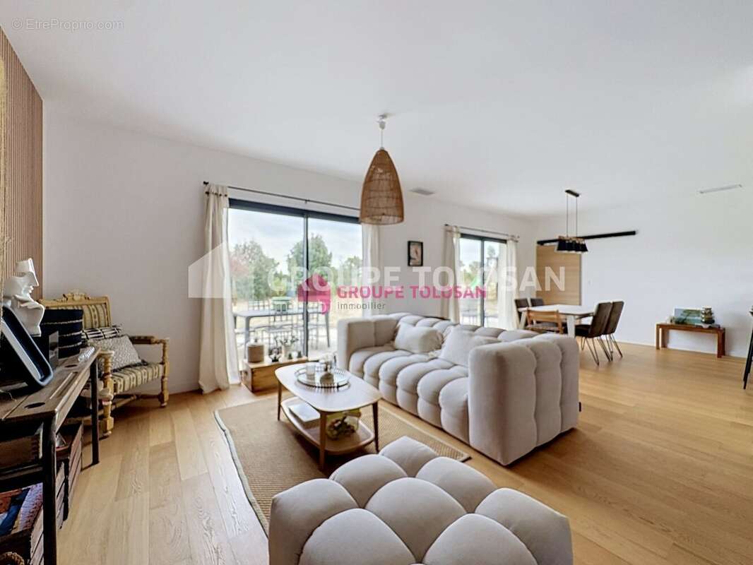 Maison 100 m² à Caraman  - photo 2