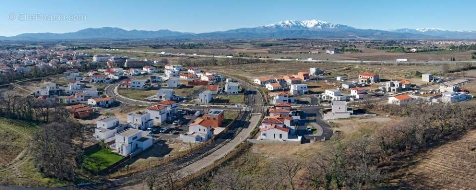 Terrain 825 m² à Pollestres  - photo 2