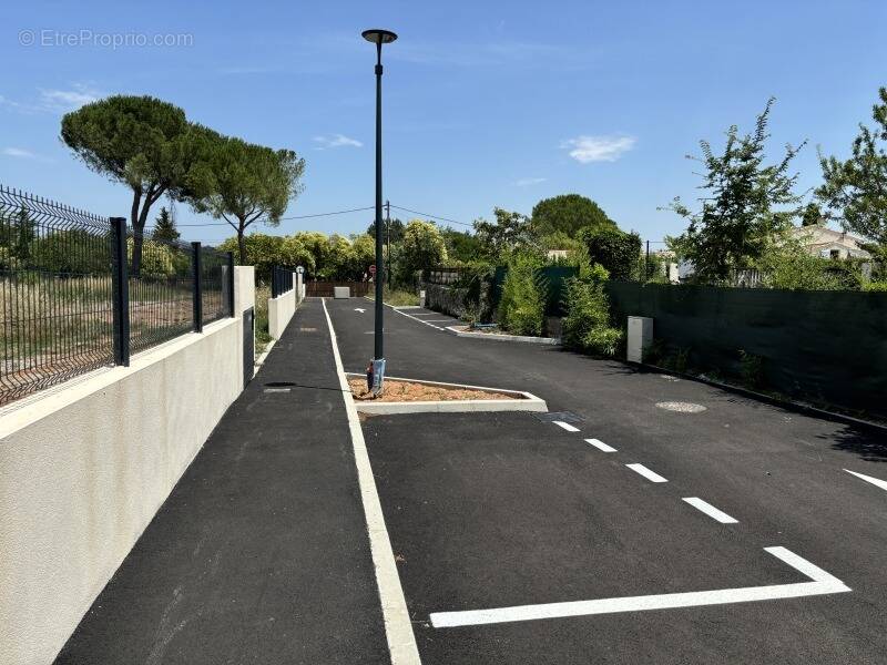 Terrain à SAUSSINES