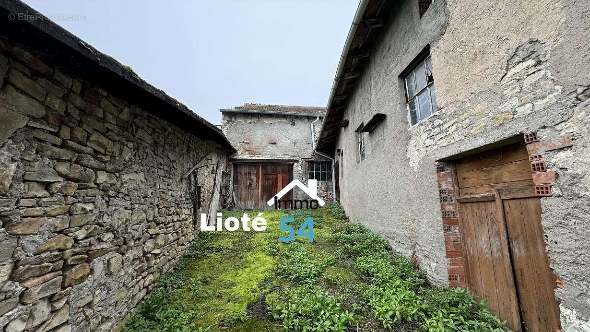 Maison à BAYON