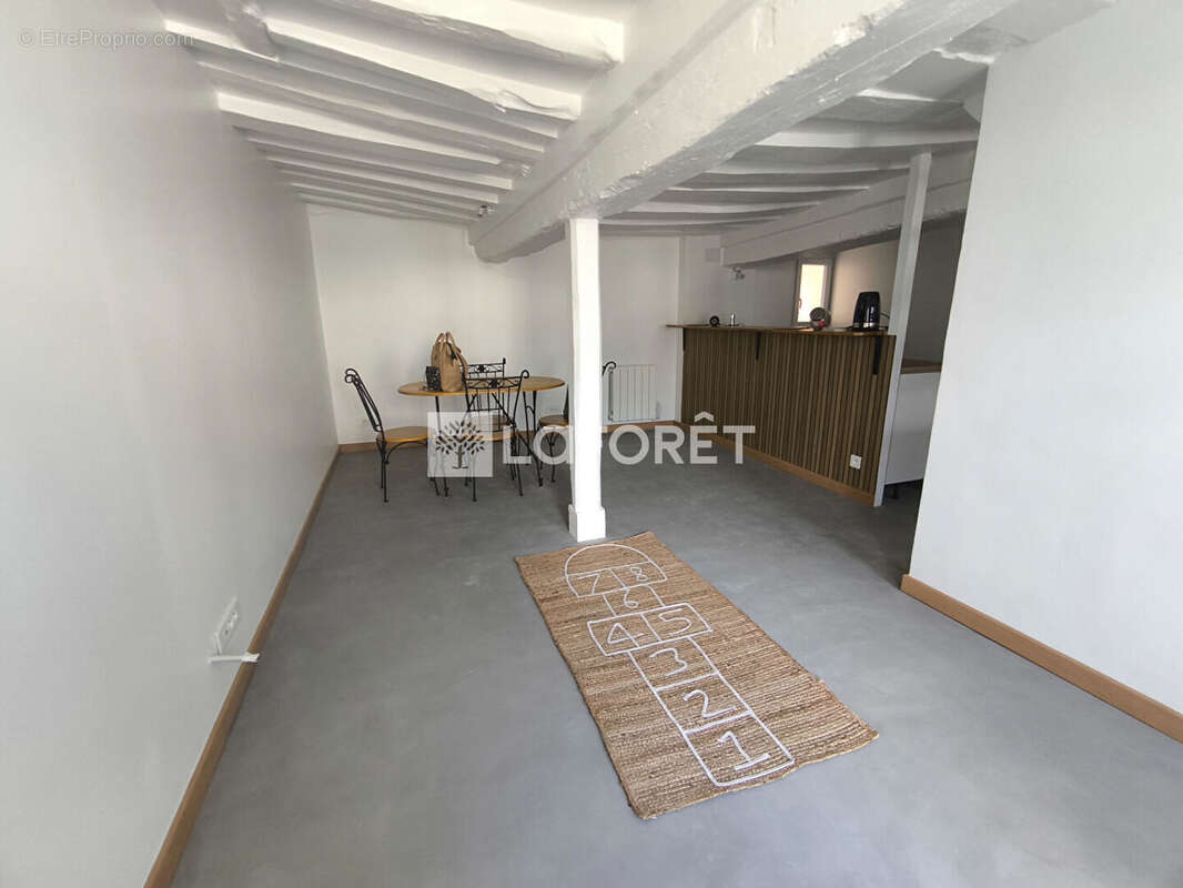 Maison à SAINT-LEGER-DU-BOURG-DENIS