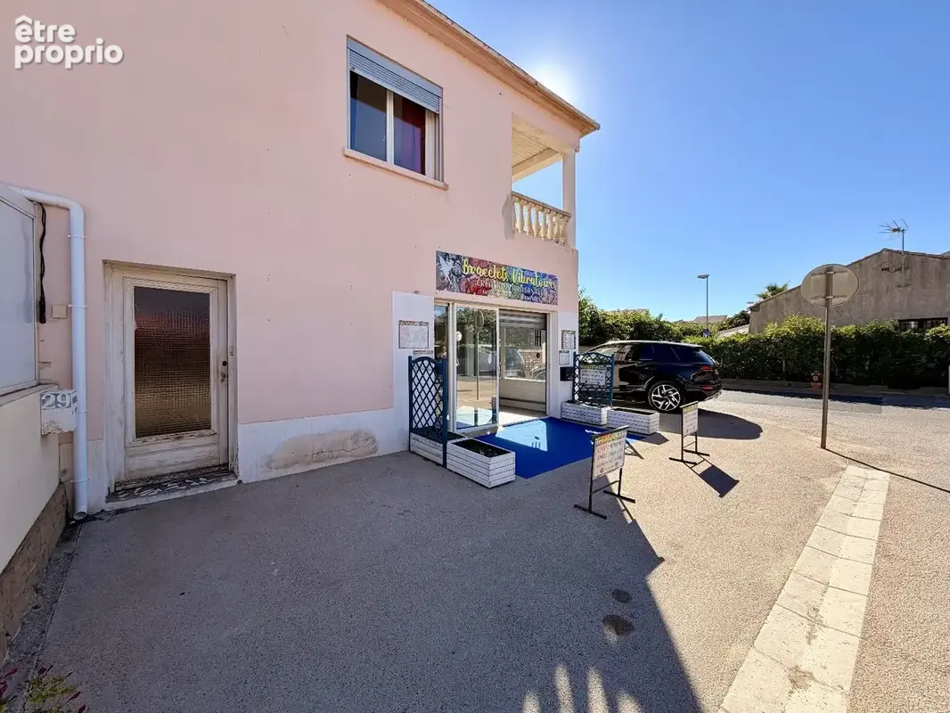 Local commercial - photo 4