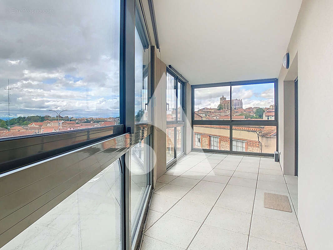 Appartement à SAINT-SYMPHORIEN-SUR-COISE