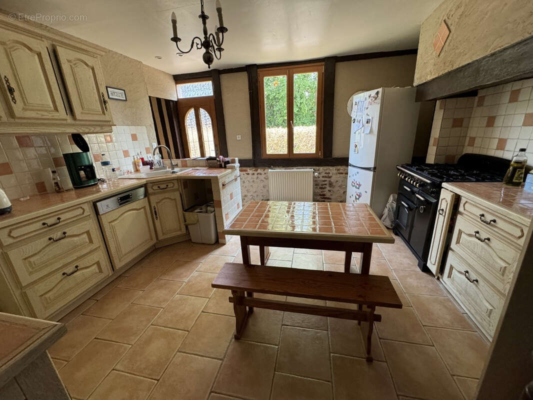 Maison à EQUEMAUVILLE