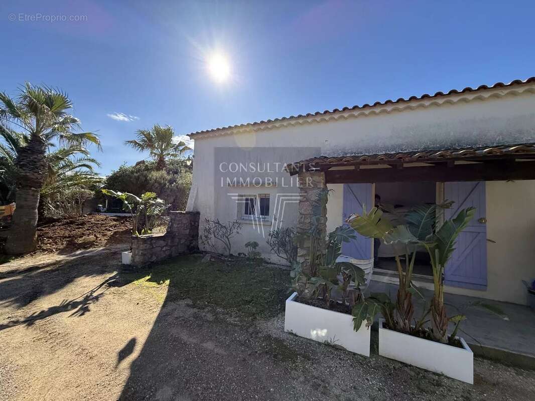 Maison à RAMATUELLE