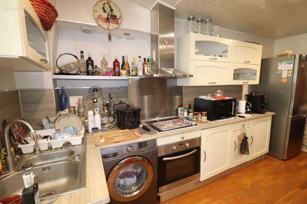 Appartement à L'ESCARENE