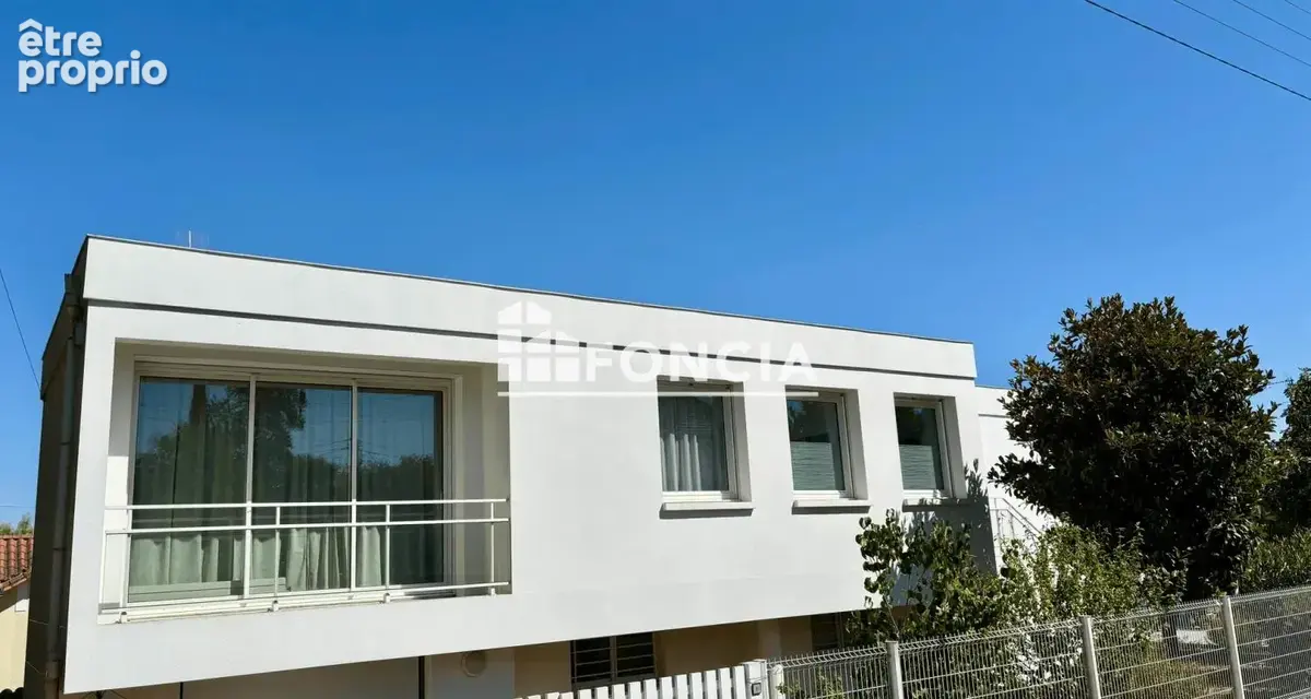 Maison 205 m² à Niort  - photo 22