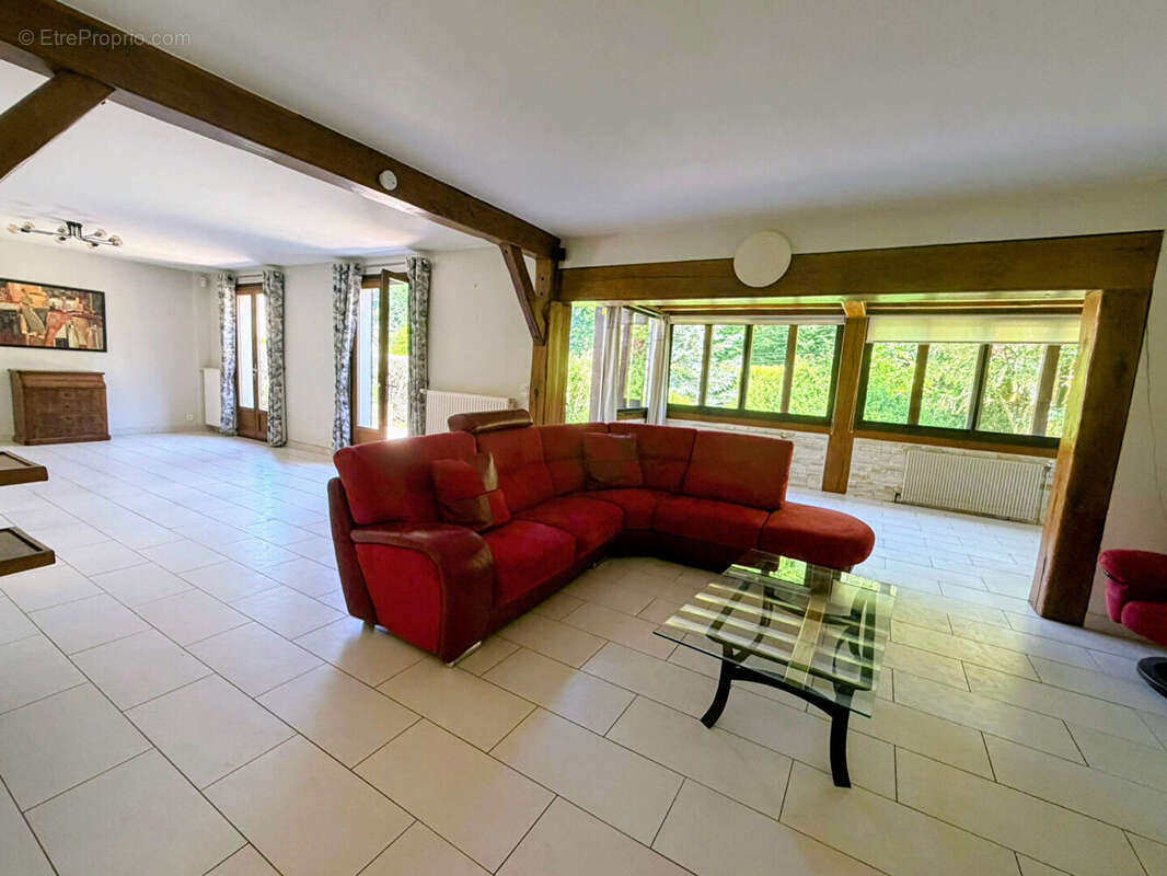 Maison à GRISY-LES-PLATRES