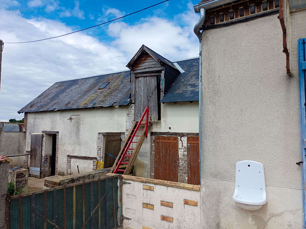 Maison à SAINT-CALAIS