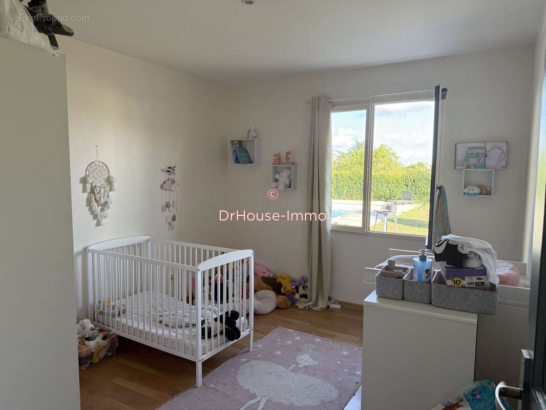 Maison à LE ROCHEREAU