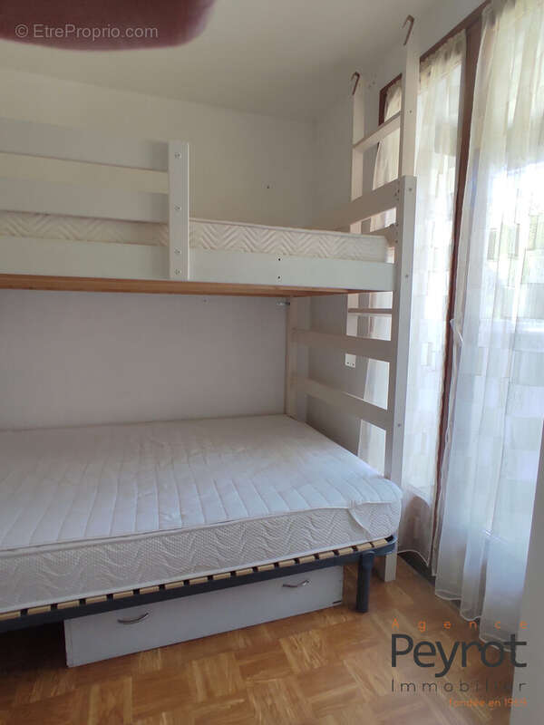 Appartement à LES ANGLES