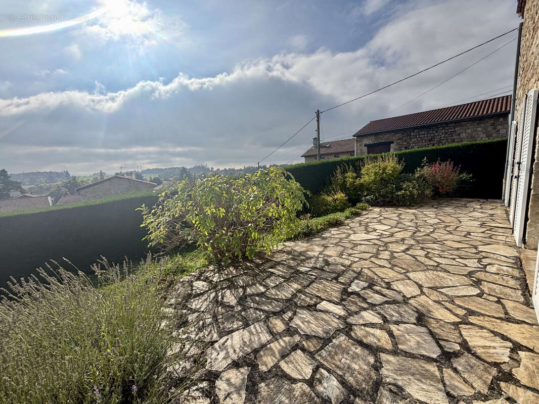 Maison à LES VILLETTES