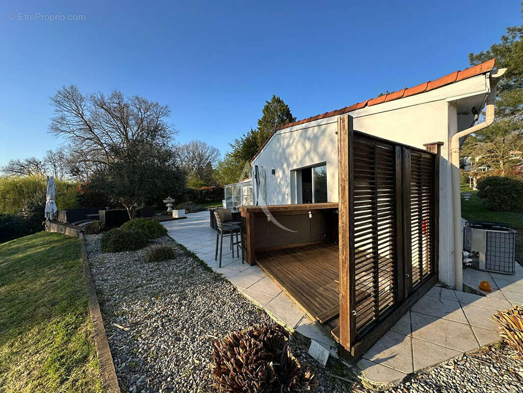 Maison à MONTASTRUC-LA-CONSEILLERE