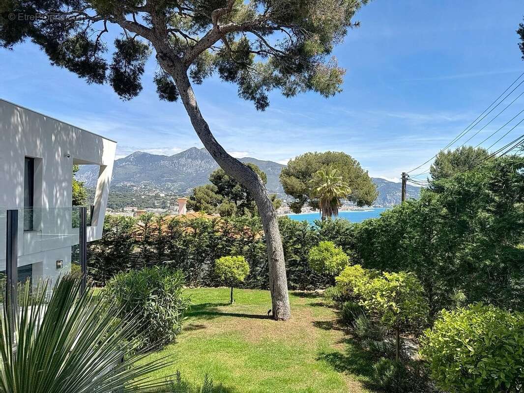 Maison à ROQUEBRUNE-CAP-MARTIN