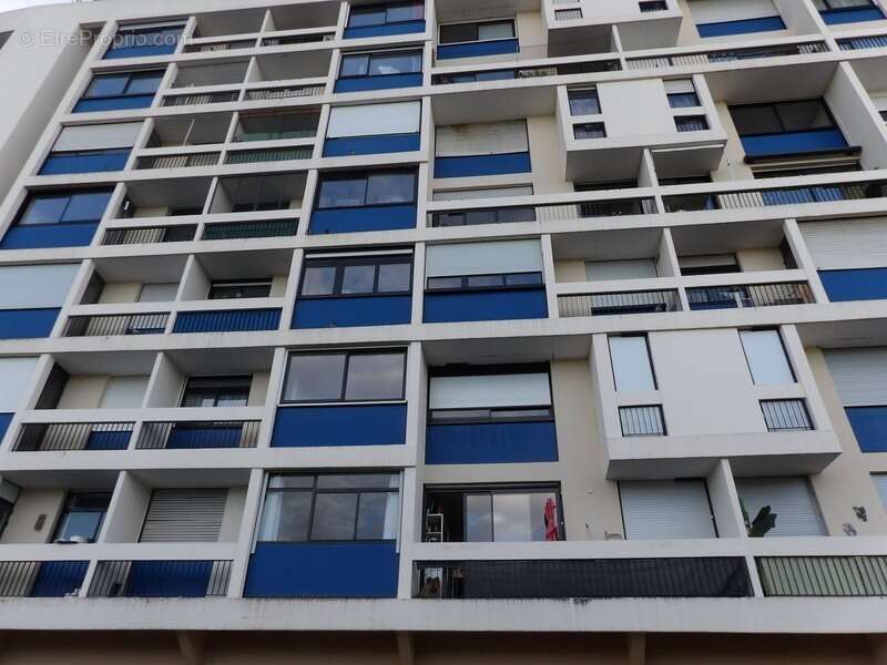 Appartement à vendre 2 pièces MONTLUCON (03) - photo 2