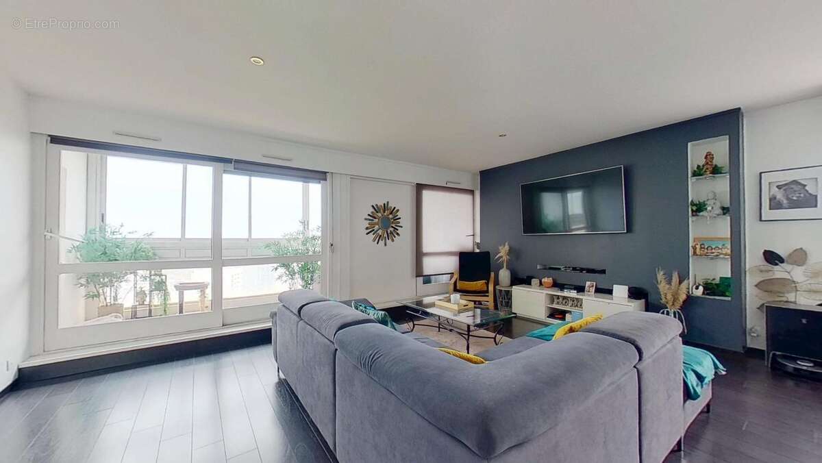 Appartement à RILLIEUX-LA-PAPE