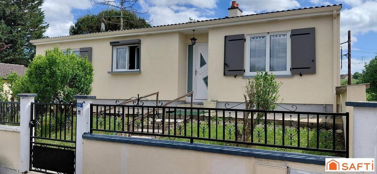 Photo 1 - Maison à CHATELLERAULT