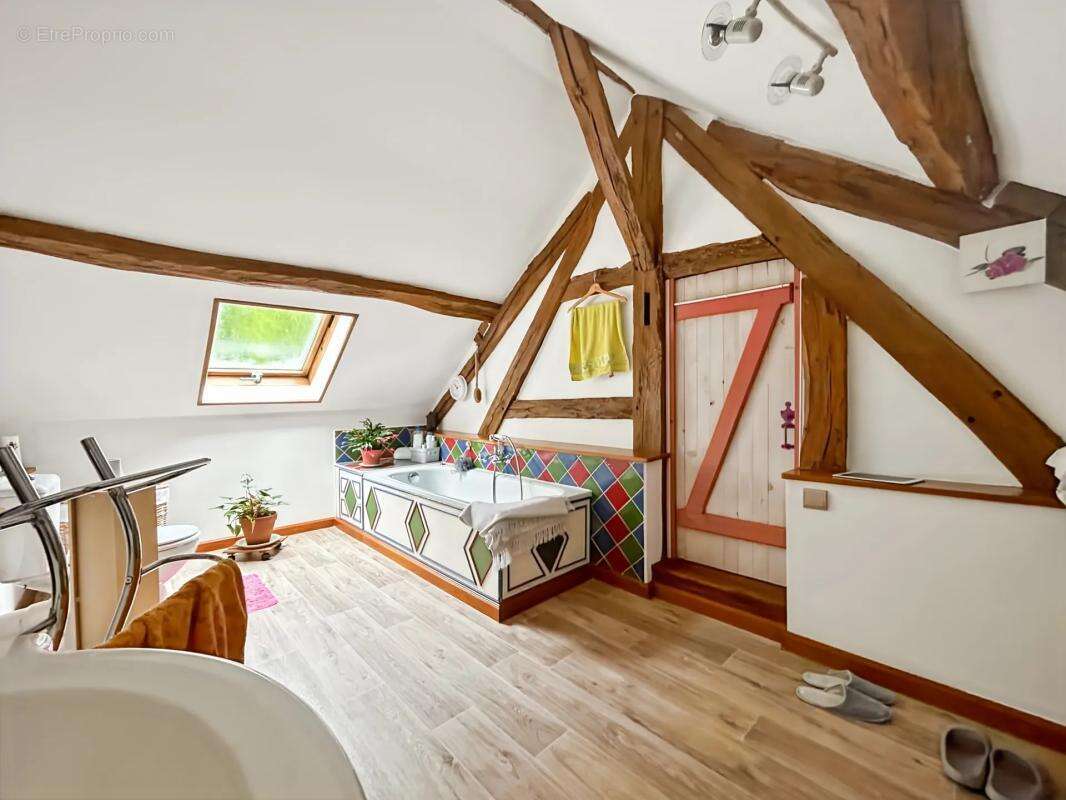 Maison à LA BERTHENOUX