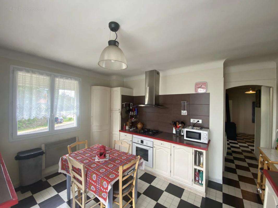 Appartement à FRONTENAUD