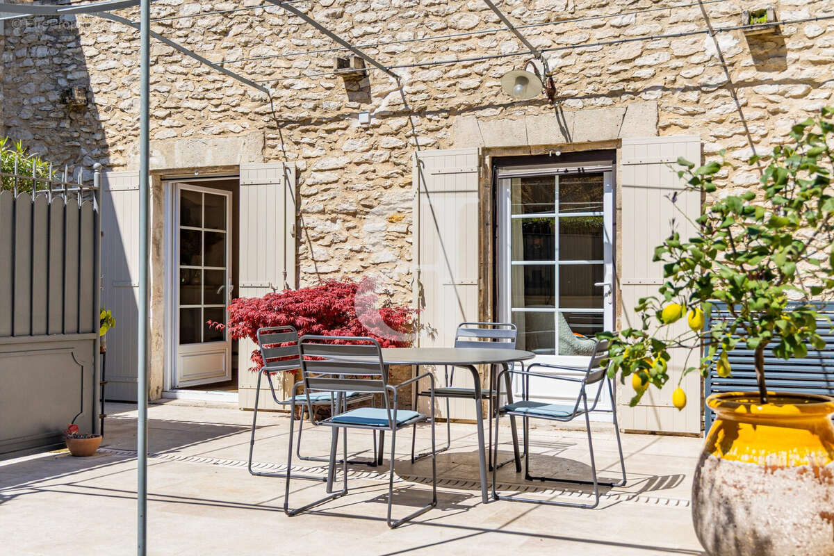 Maison à SAINT-REMY-DE-PROVENCE