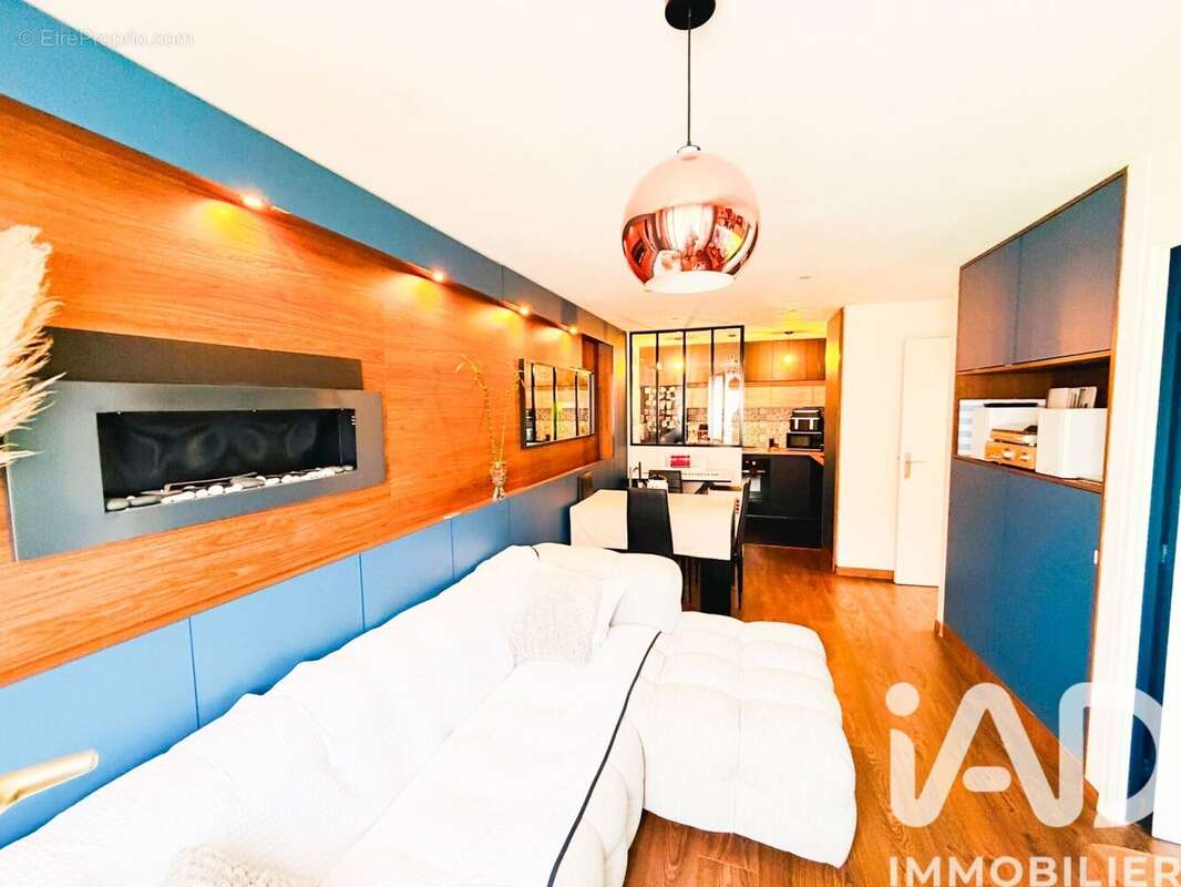 Photo 2 - Appartement à CLAYE-SOUILLY