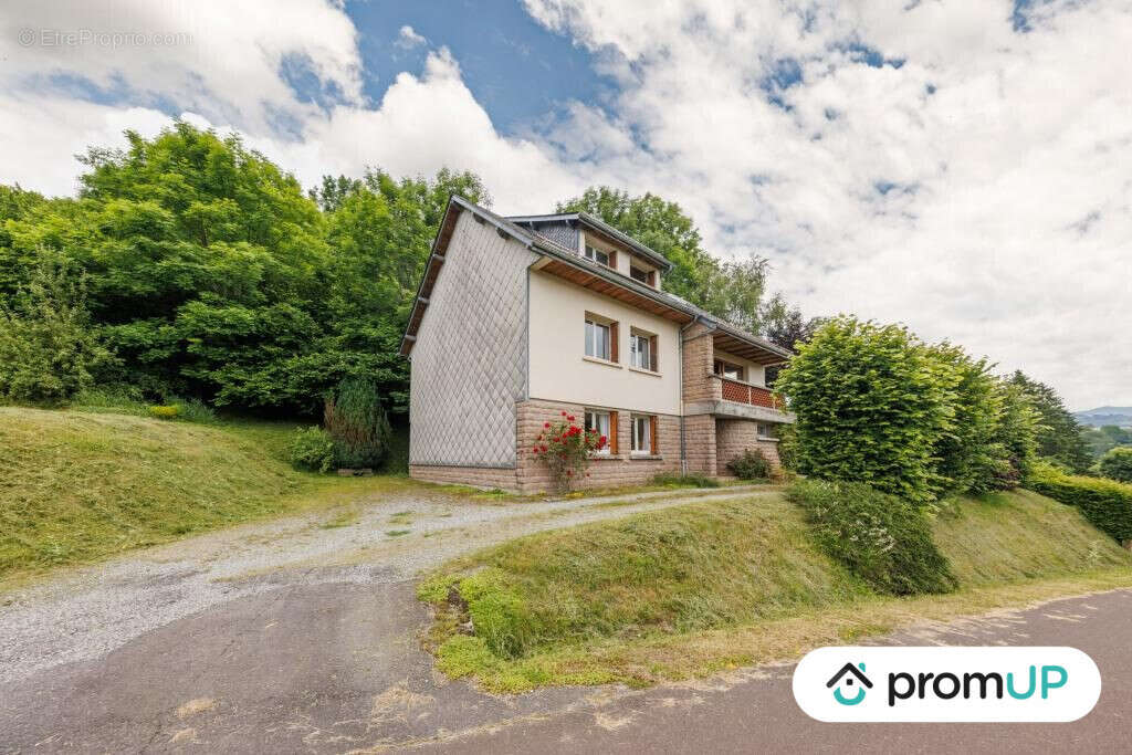 Maison à LA BOURBOULE