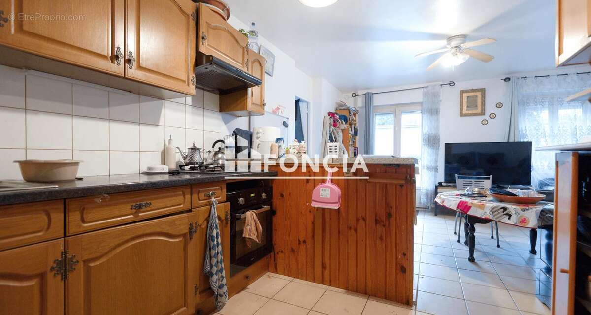 Appartement à CORBEIL-ESSONNES