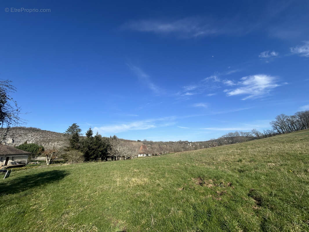 Terrain à LACAVE