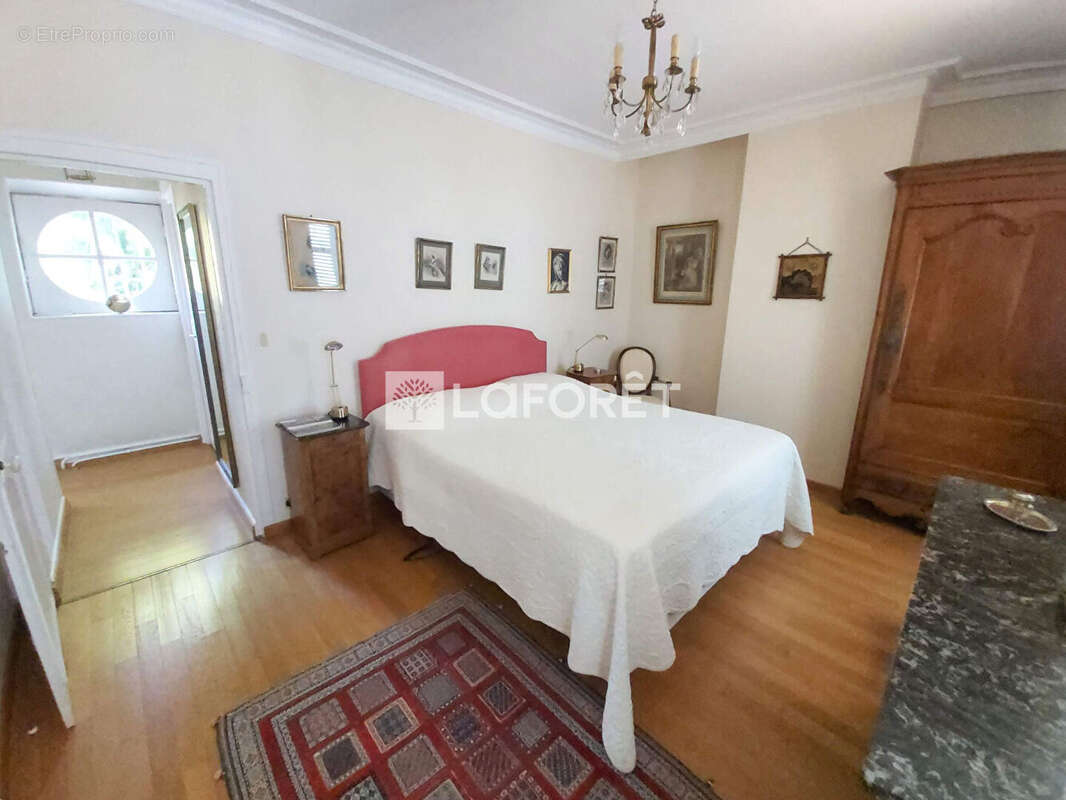 Maison 264 m² à Luzancy  - photo 8