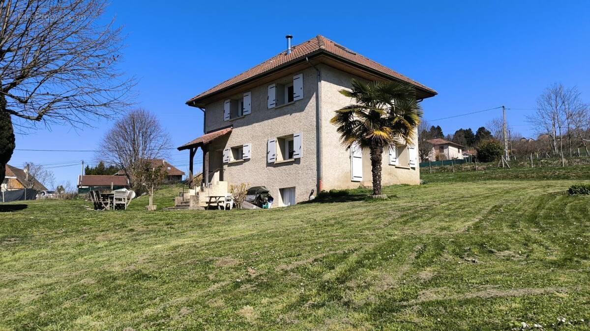 Maison à SAINT-MARTIN-D'URIAGE