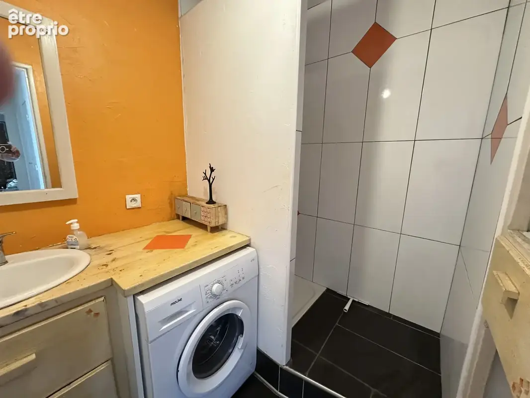 F3 62 m2 au 2ème étage - photo 7