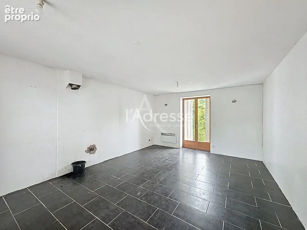 Propriété de charme à Courceroy - Deux maisons + dépendances sur 5 000 m² - photo 15