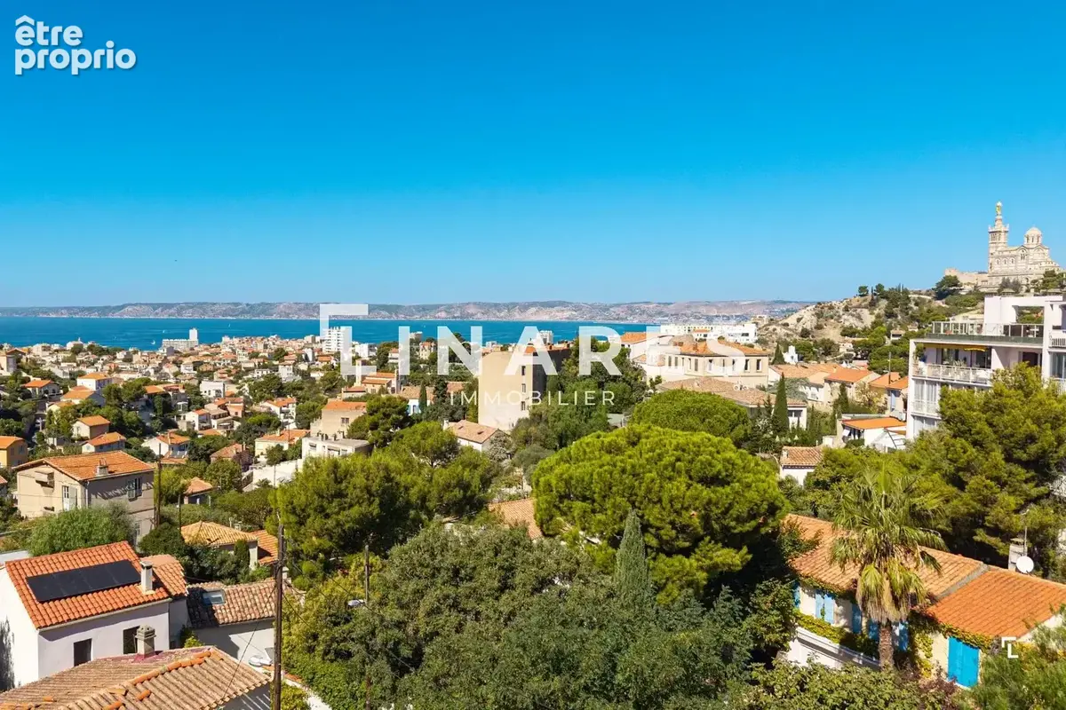 L’ARTEA - Maison T8 de 313 m² - Piscine - Parking - 13007 Roucas Blanc - photo 15