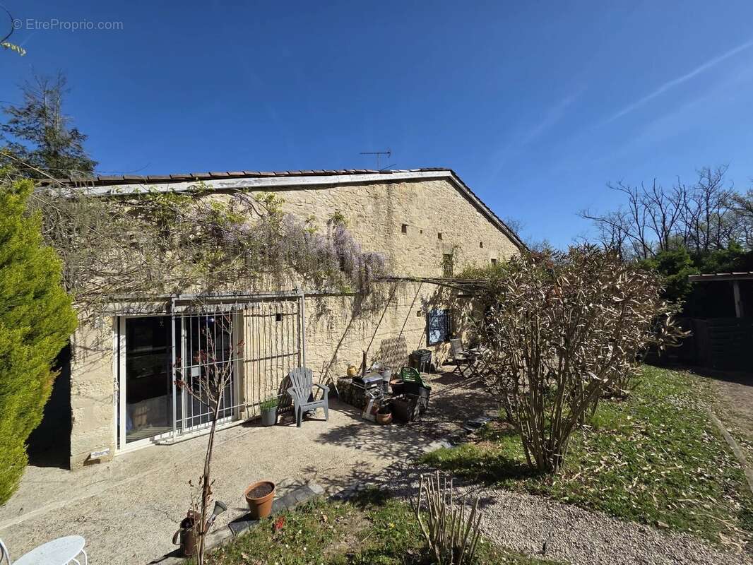 Maison à MONSEGUR
