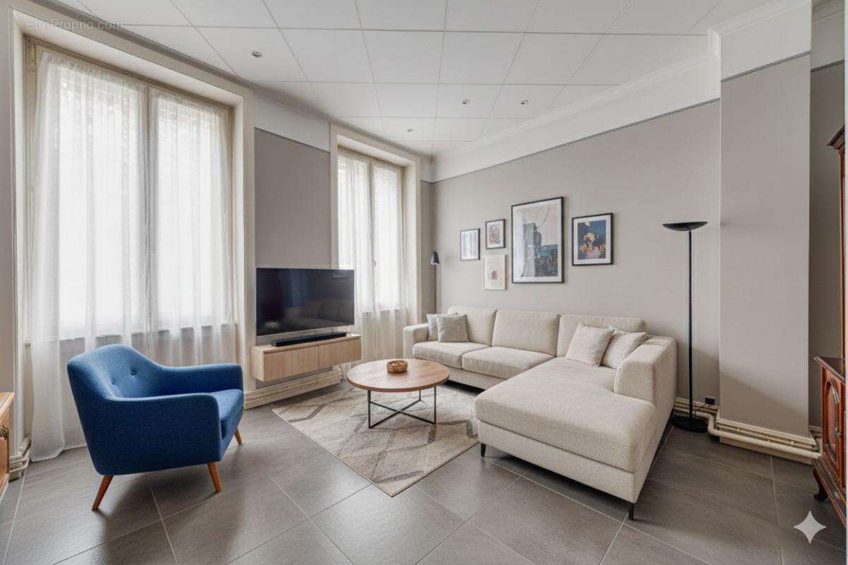 Appartement à CALUIRE-ET-CUIRE