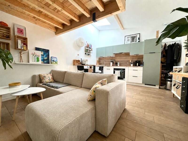 Appartement à BORDEAUX