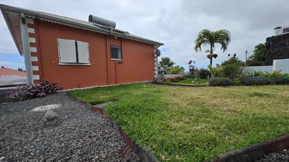 Maison à PETITE-ILE