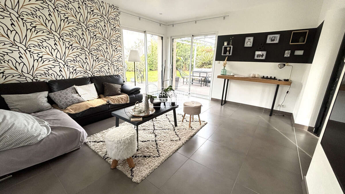 A VENDRE Maison 7 pièces à VITRE 145 m² - 448 200  HAI - photo 3