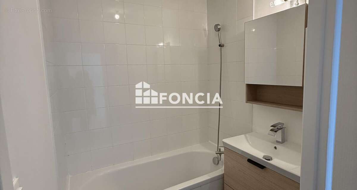 Appartement à AMNEVILLE