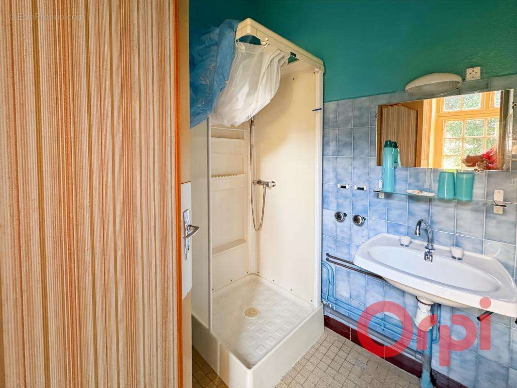 Maison à CHALIVOY-MILON